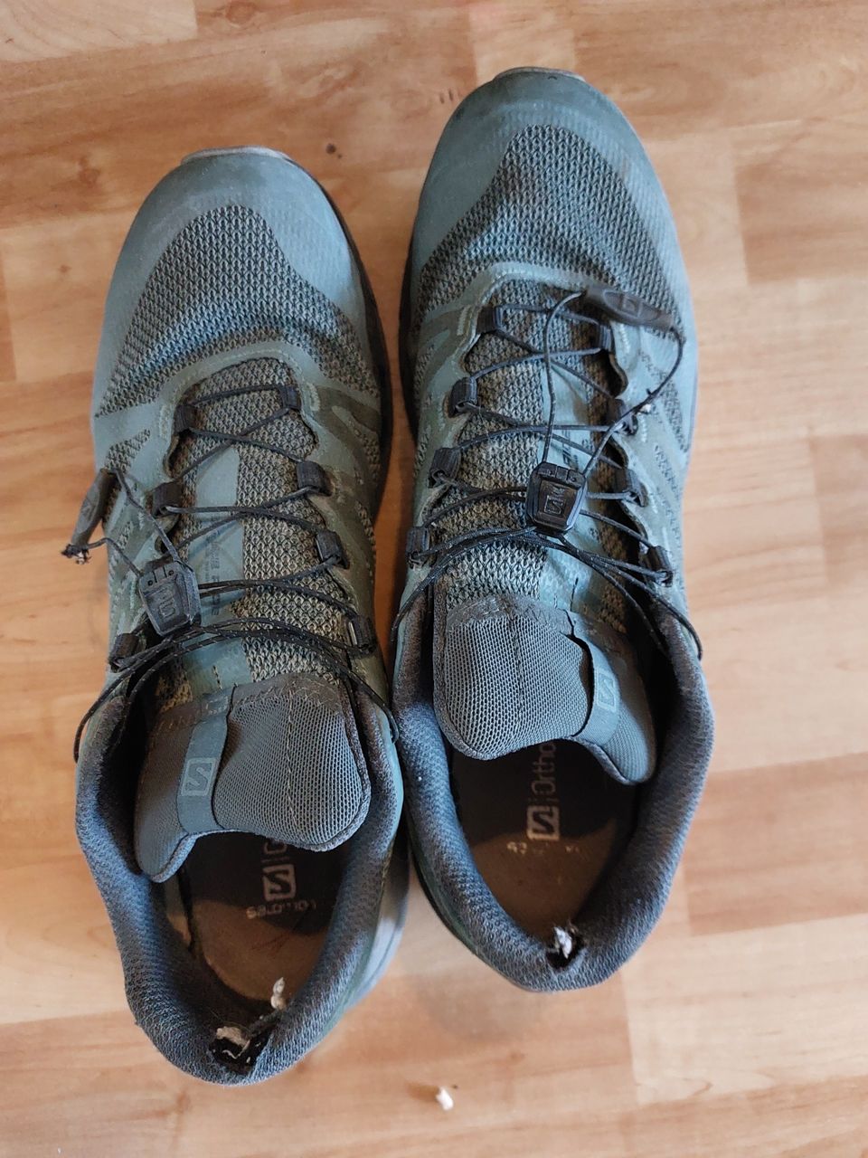 Salomon goretex koko 44 2/3