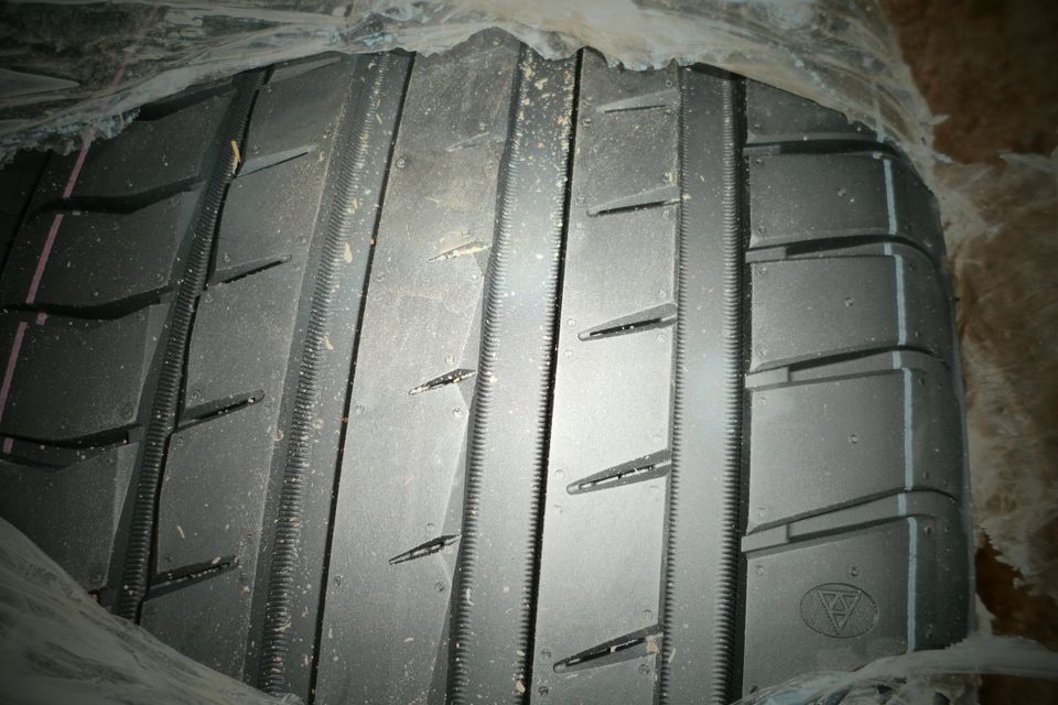 Renkaat kesä 225/55R 18 uudet 4 kpl