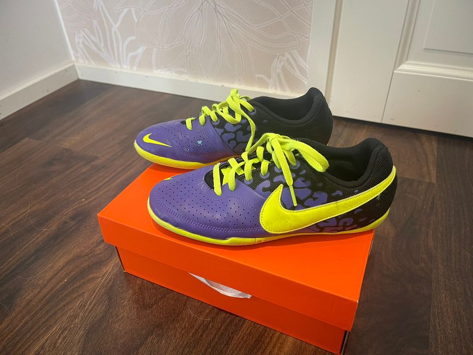 Nike Futsal kengät koko 36,5