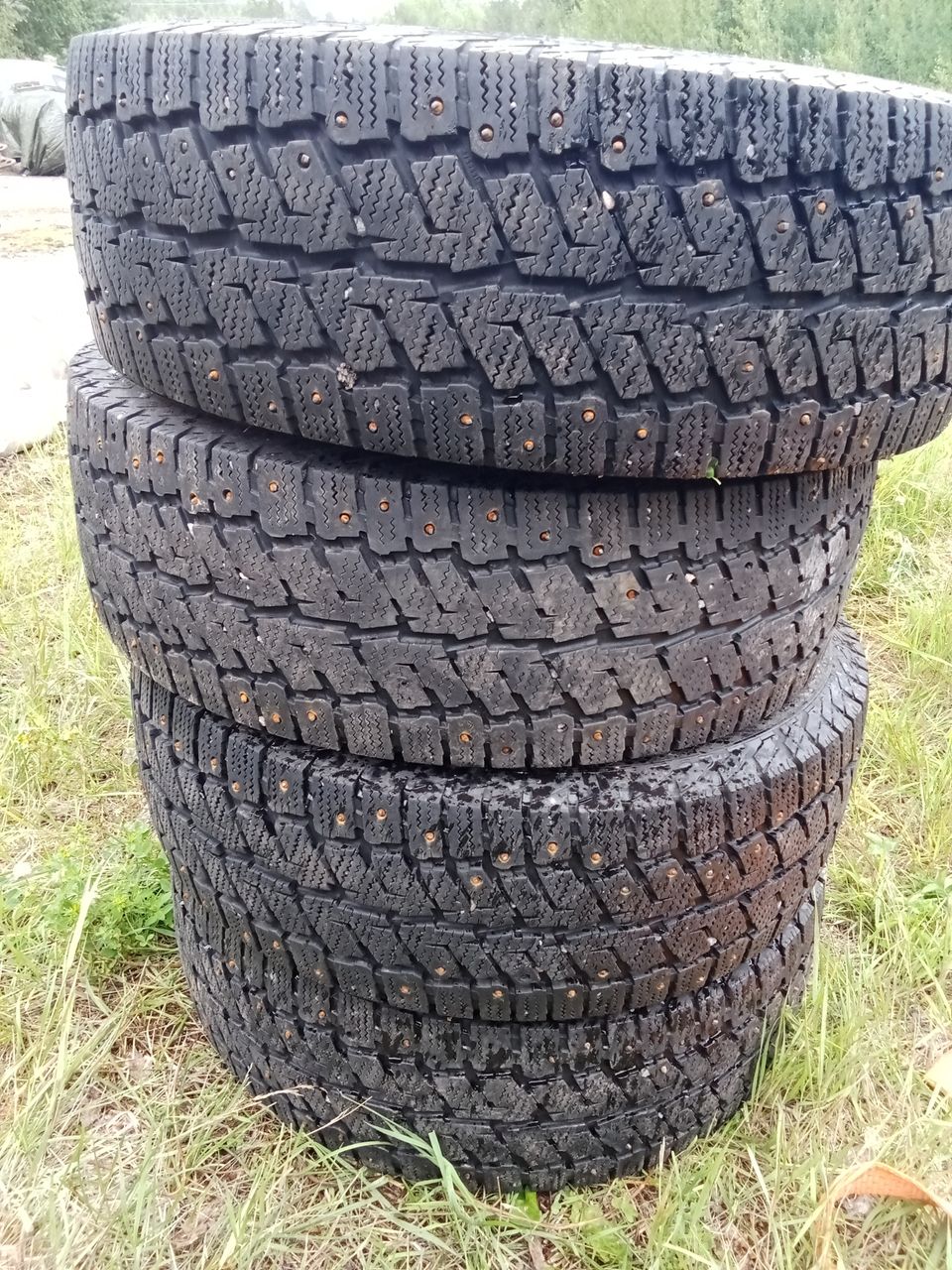 215/65 r16 C