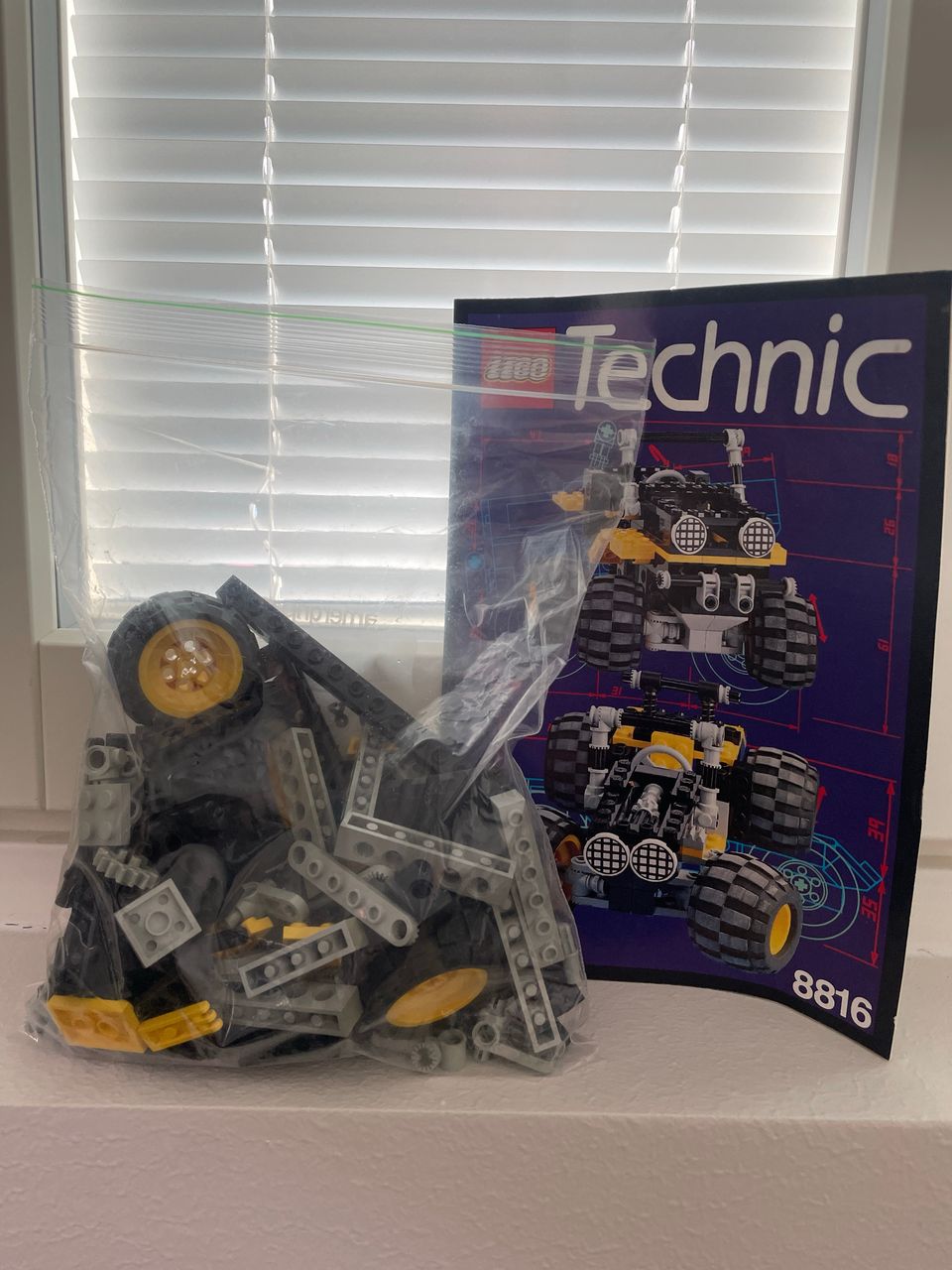 Lego Technic Off-Road Rambler (8816)