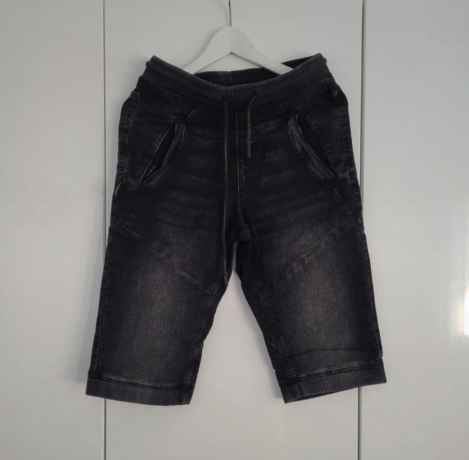 Miesten CROPP denim shortsit