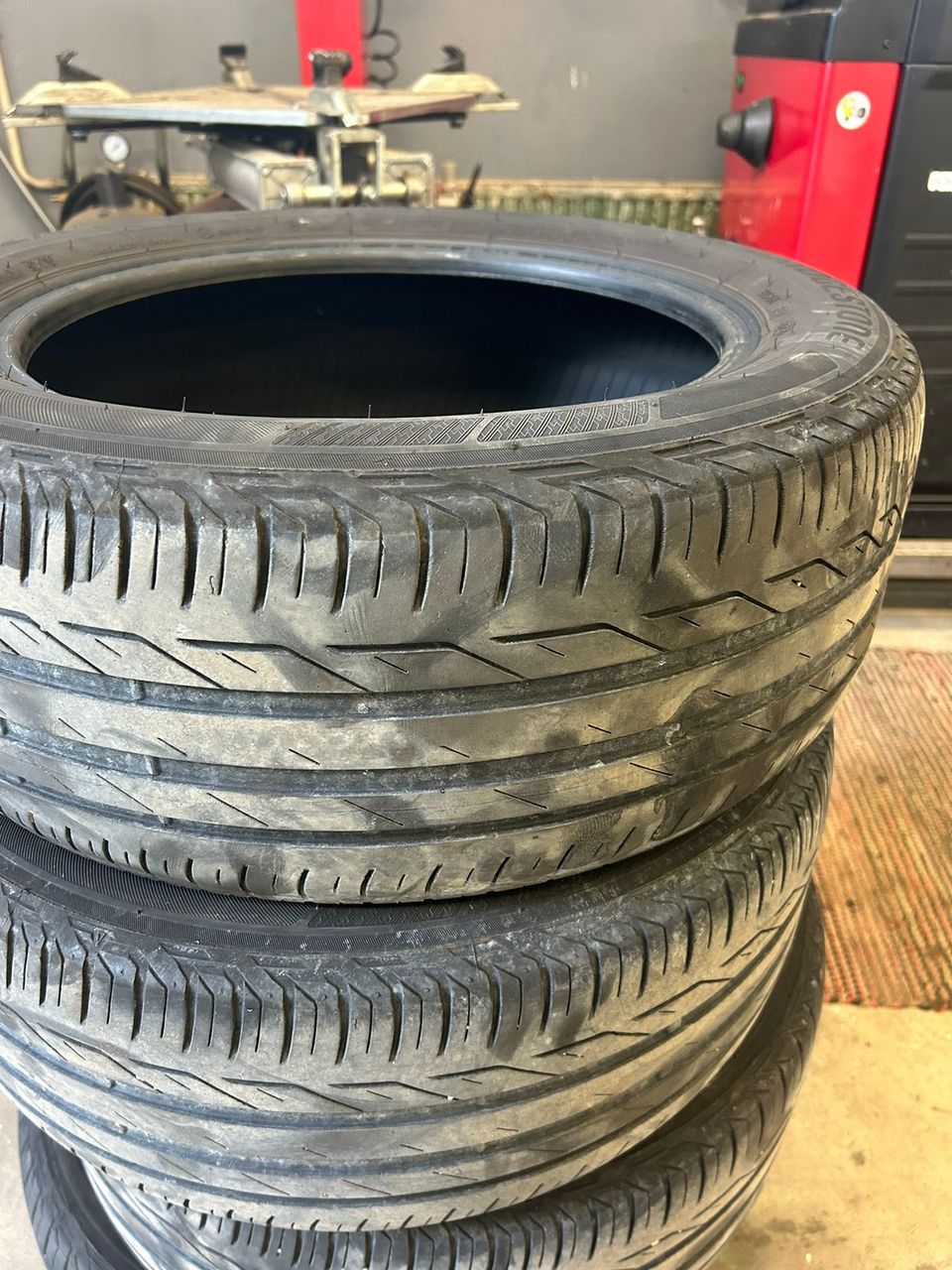 Bridgestone 205/55/16 2kpl