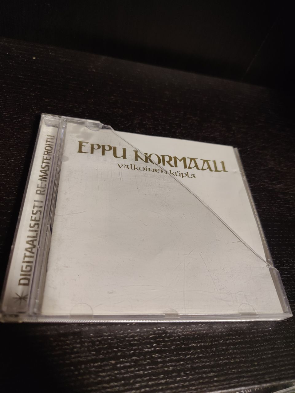 Eppu Normaali valkoinen kupla CD