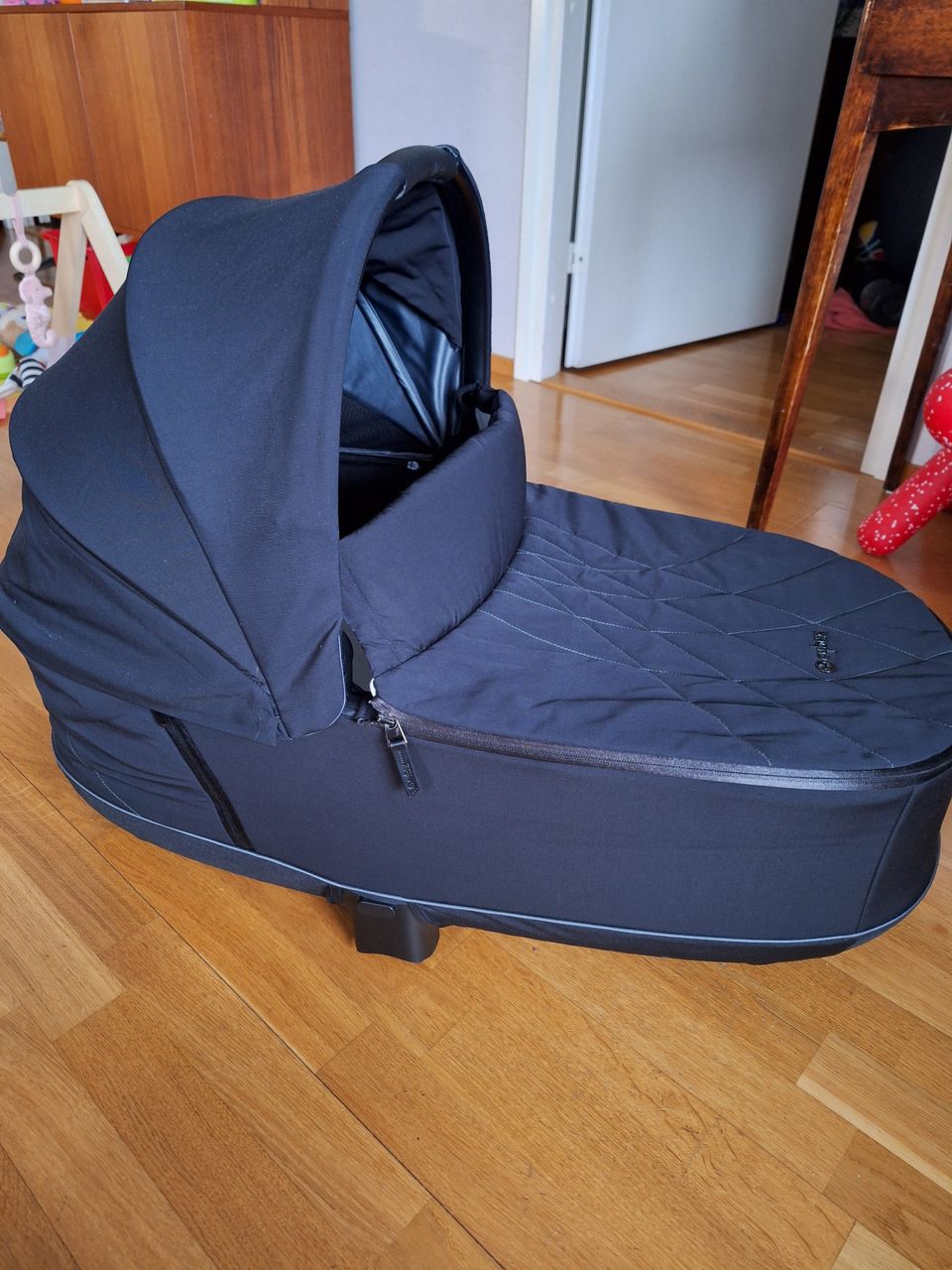 Cybex priam lux vaunukoppa