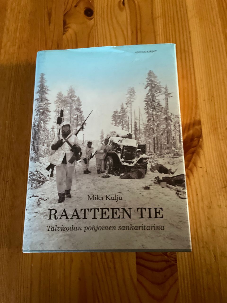 Raatteen tie kirja