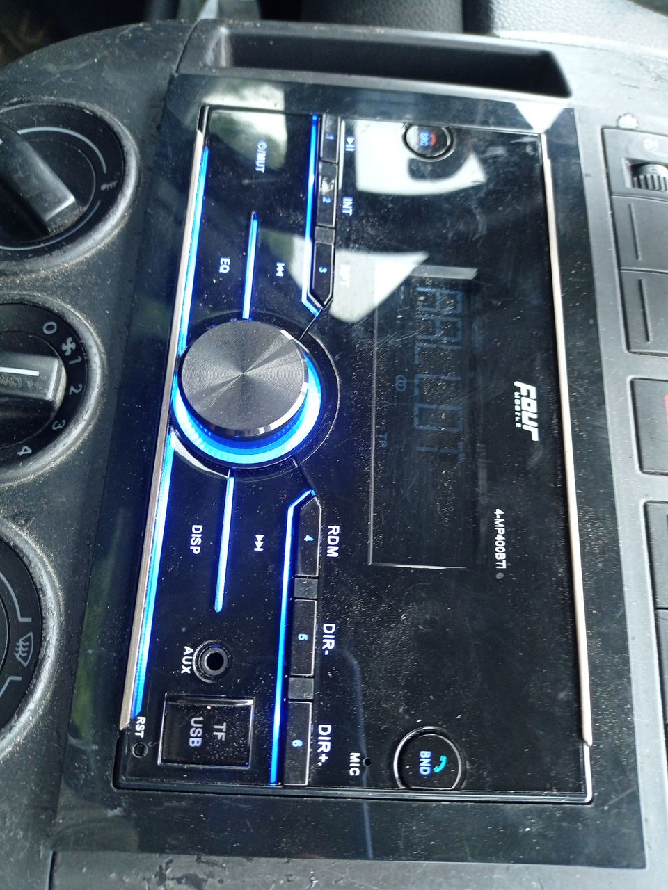 Four Mobile autoradio