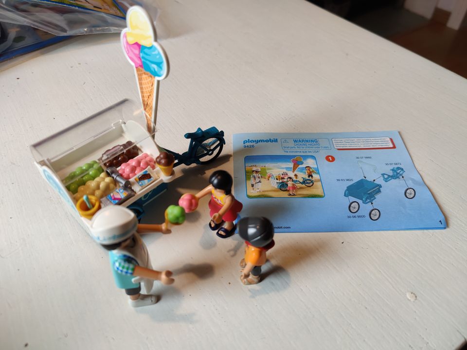 Playmobil Family Fun 9426 jäätelömyyjä