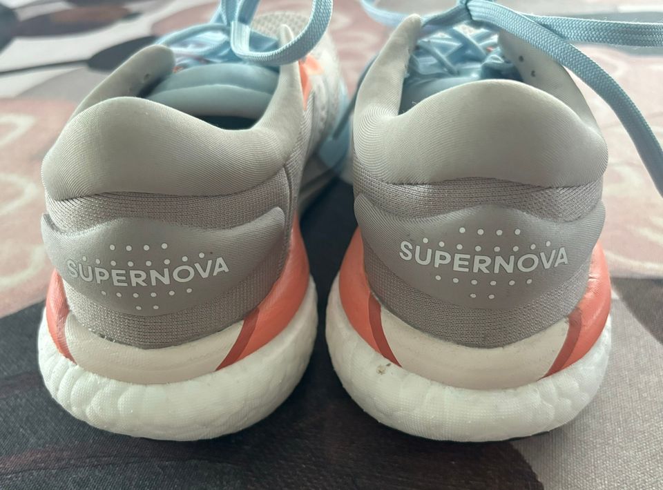 Adidas Supernova lenkkarit 41