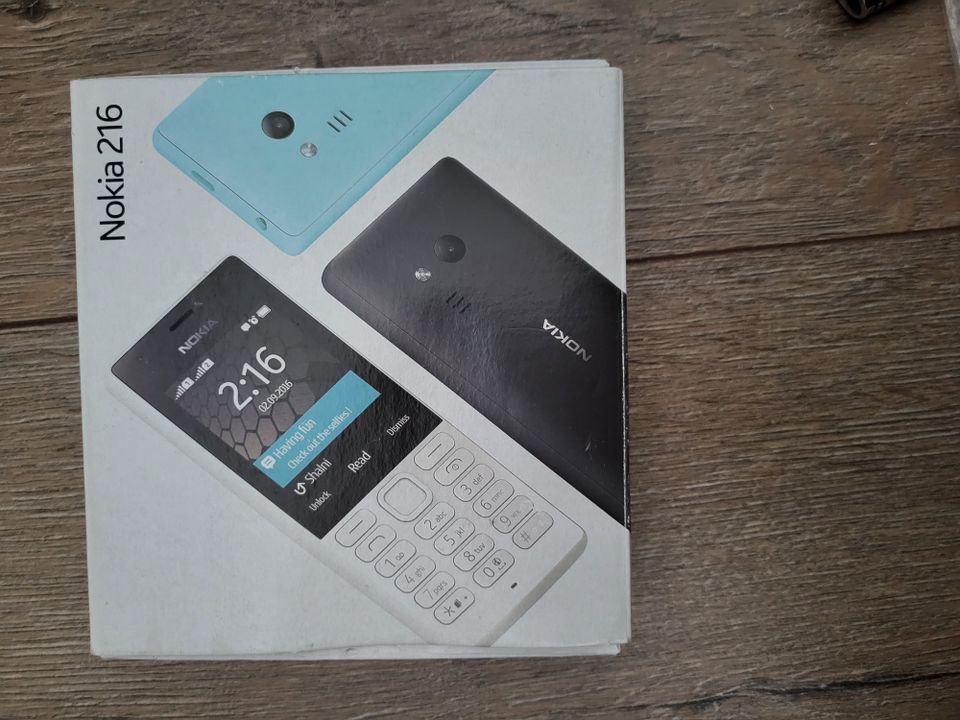 NOKIA PUHELIN 216