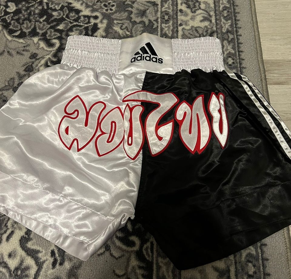 Adidas Muay Thai Shorts Thainyrkkeilyshortsit mens M