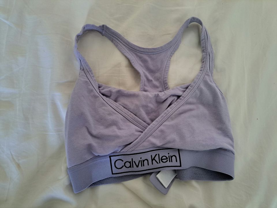 Calvin klein imetysliivit. Vastaa kokoa s