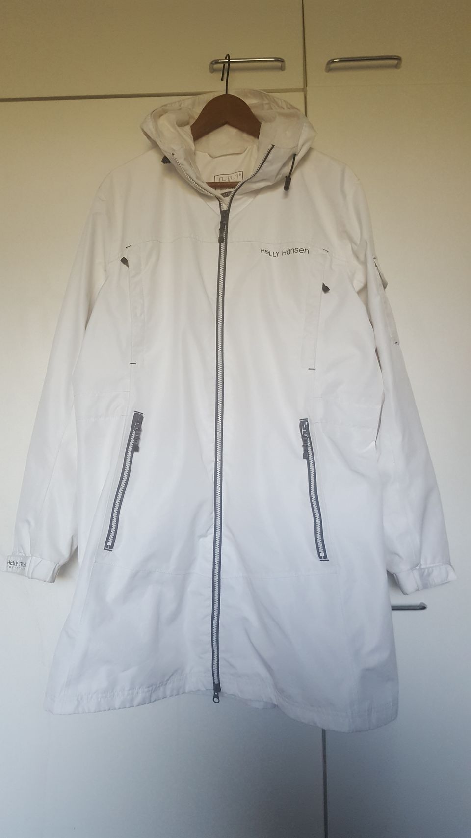 Helly Hansen välikausitakki XL