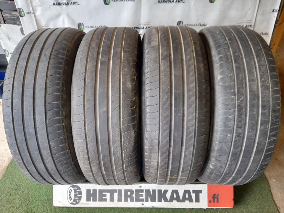 215/60 R17" Käytetyt kesärenkaat