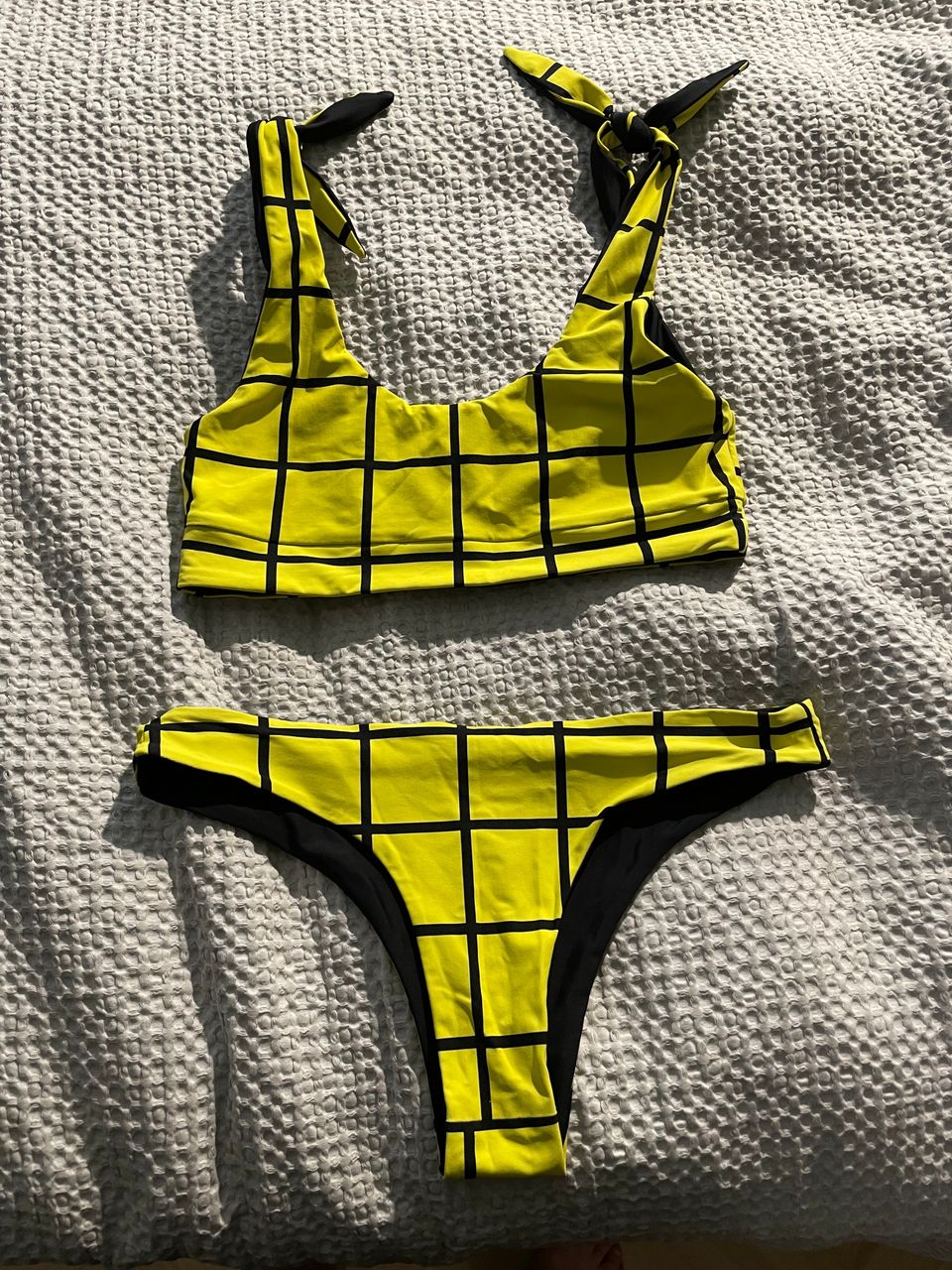 Halla Halla Bikinit