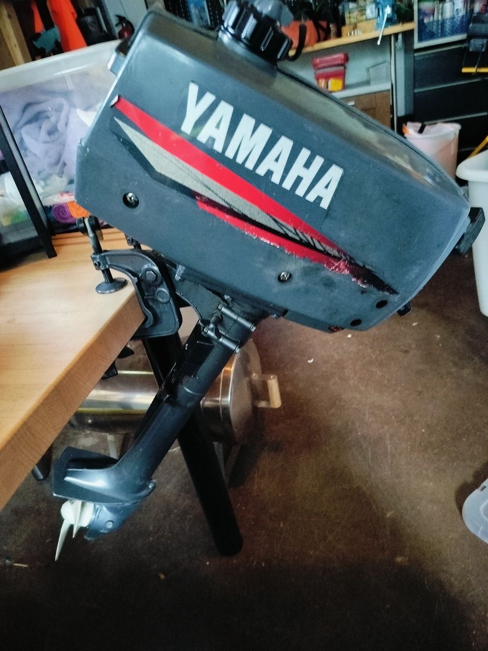 Perämoottori 2 hv Yamaha