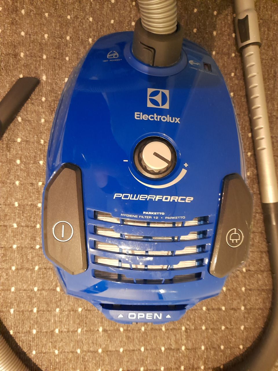 Electrolux PowerForce EPF62IS Pölynimuri