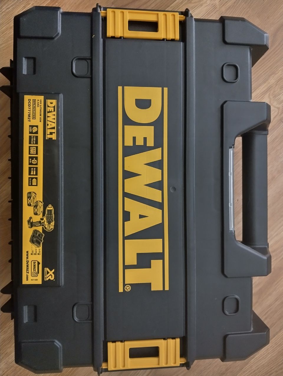 Dewalt DCD777 Porakone