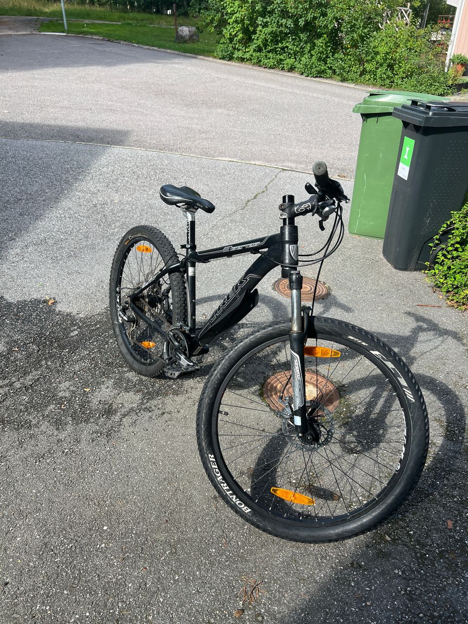 Trek maastopyörä 16”