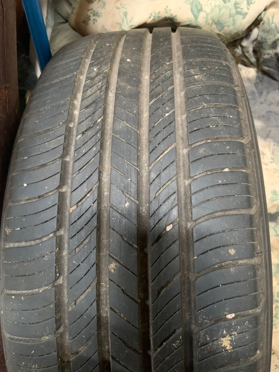 Kesärenkaat Kumho Cruger 235/55-18 104 V