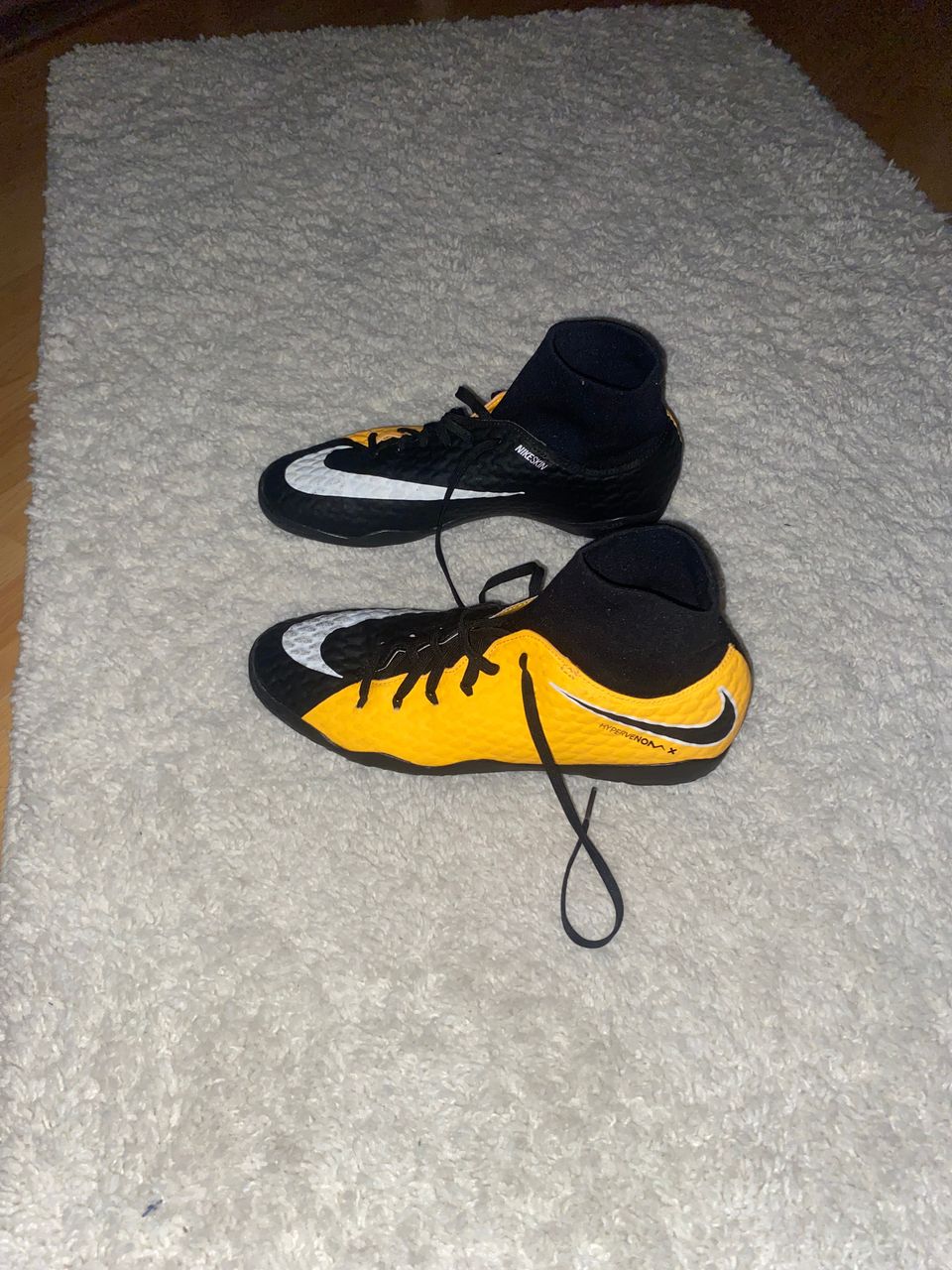 Nike hypervenom futsalkengät koko 41