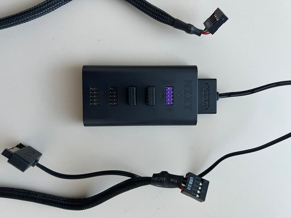 NZXT Internal USB Hub (gen 3)