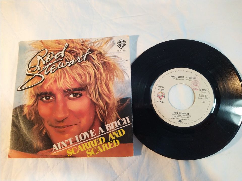 Rod Stewart "Ain't Love a bitch" ja "Scarred and scared" tupla sinkku.