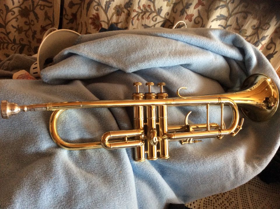 Amati Kraslice 303 Bb Trumpetti + Kuljetuslaukku