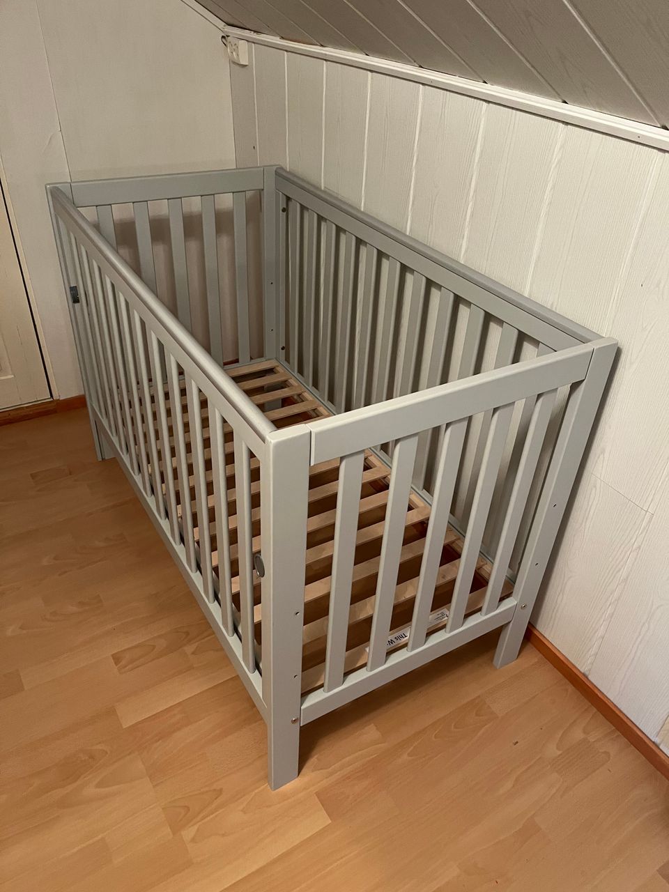 Nordbaby Lunar Dropside Cot- pinnasänky