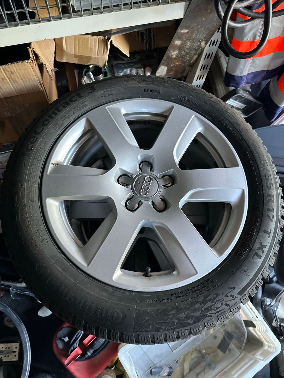 Audin talvirenkaat 225/55 R17