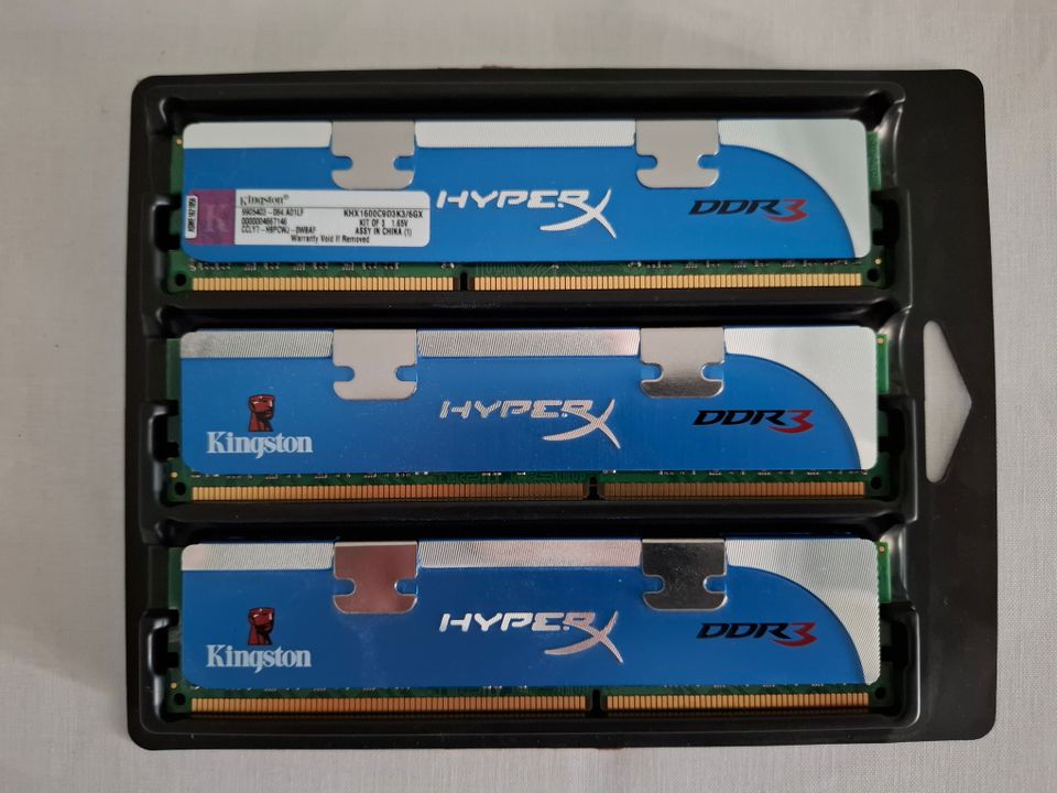 Kingston HyperX DDR3 6gb -memory kit (3 x 2GB)