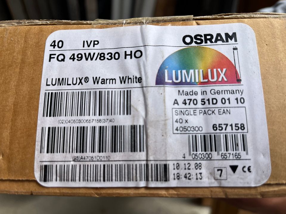 Osram 49W/830 HO lpisteputkia warm white