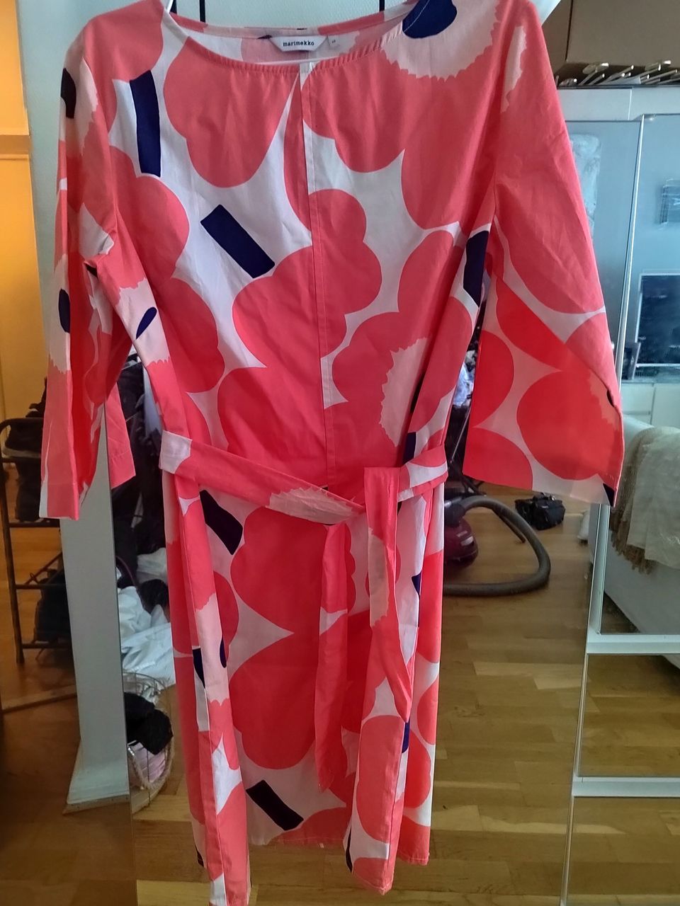 Marimekko Taive Unikkomekko vyöllä 40