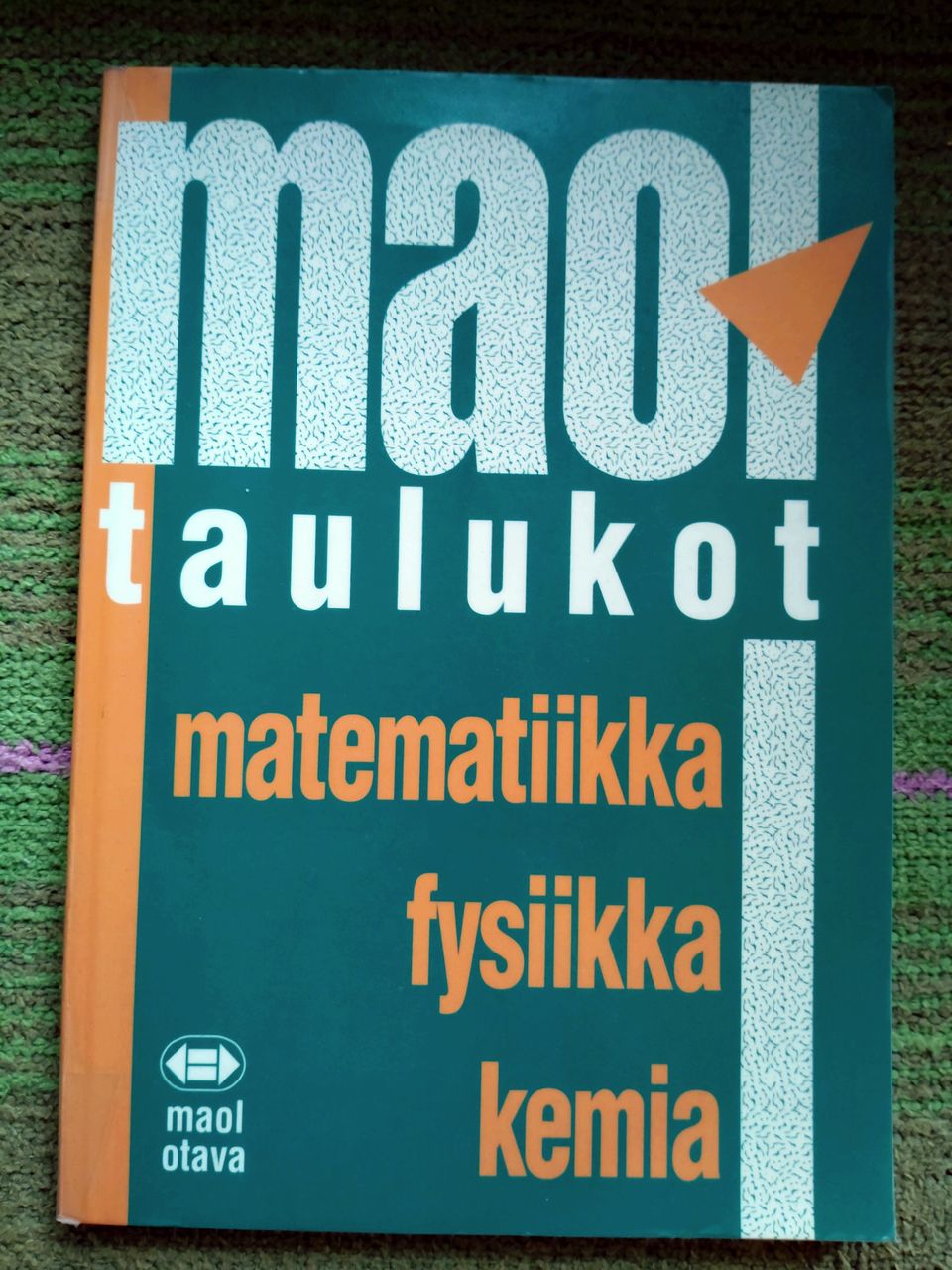 Maol-taulukot kirja