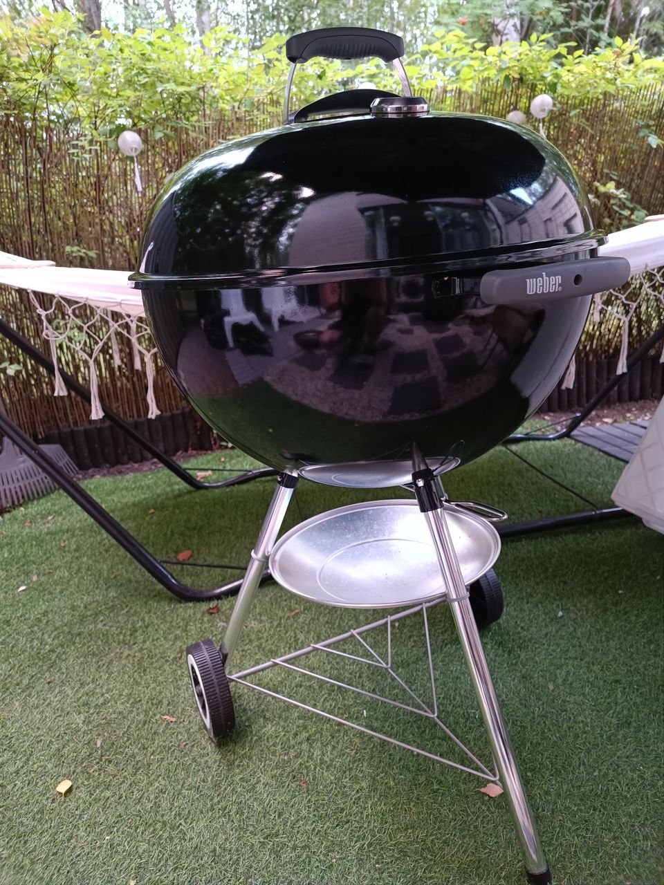 Weber Classic Kettle 57 cm hiiligrilli