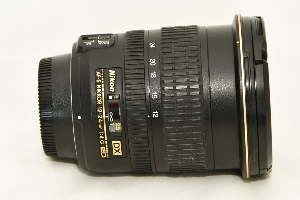 Nikon AF-S DX Nikkor 12-24mm f/4G ED objektiivi - käytetty