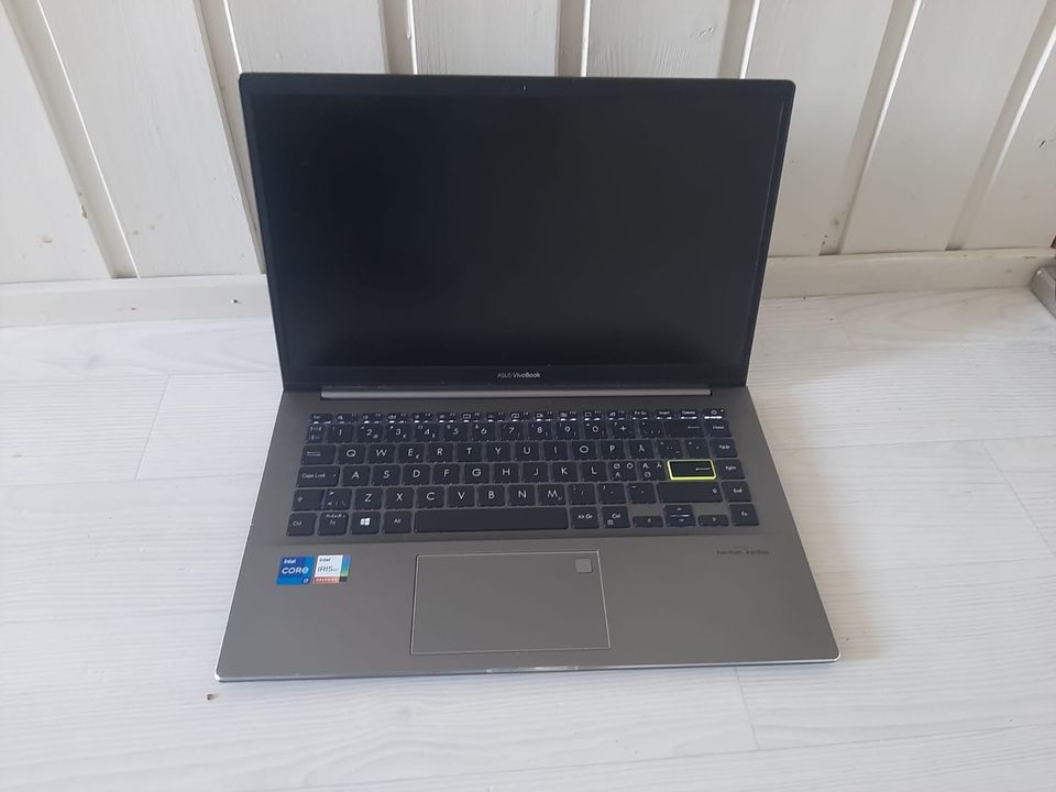 Asus Vivobook 14" i7/16gb/512gb/intel iRIS xe