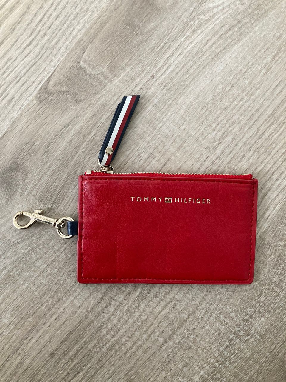 Tommy Hilfiger korttikotelo