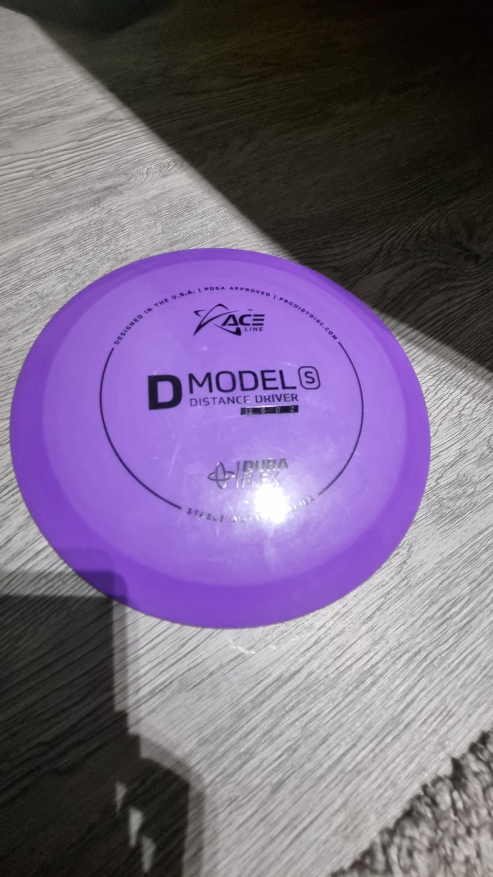 D-Model S frisbeegolfkiekko