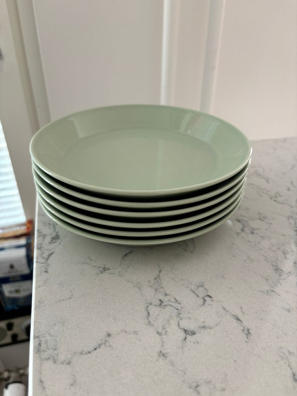 6 kpl Iittala Teema lautaset 17 cm.