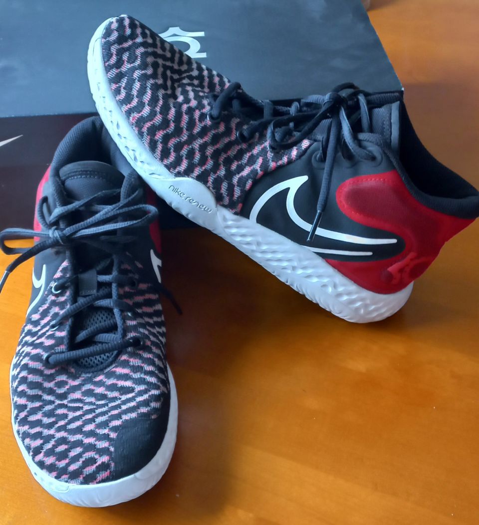 Koripallo kengät Nike KD trey 5