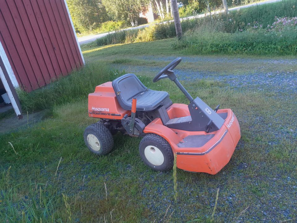 Husgvarna rider 850-12