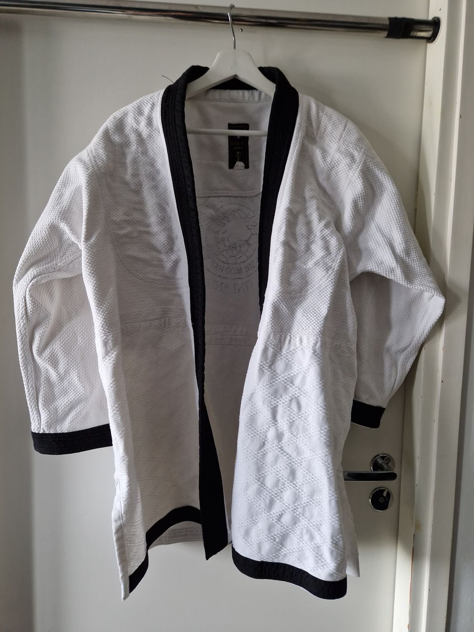 Sin Moo Hapkido kilpapuku koko 180 cm