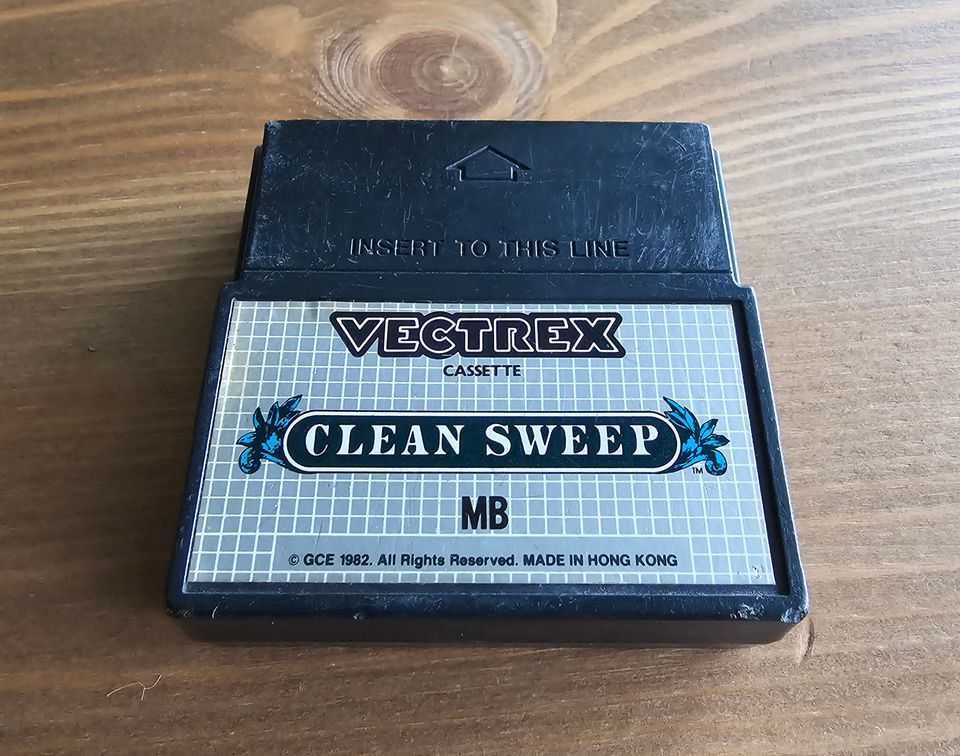 Vectrex: Clean Sweep