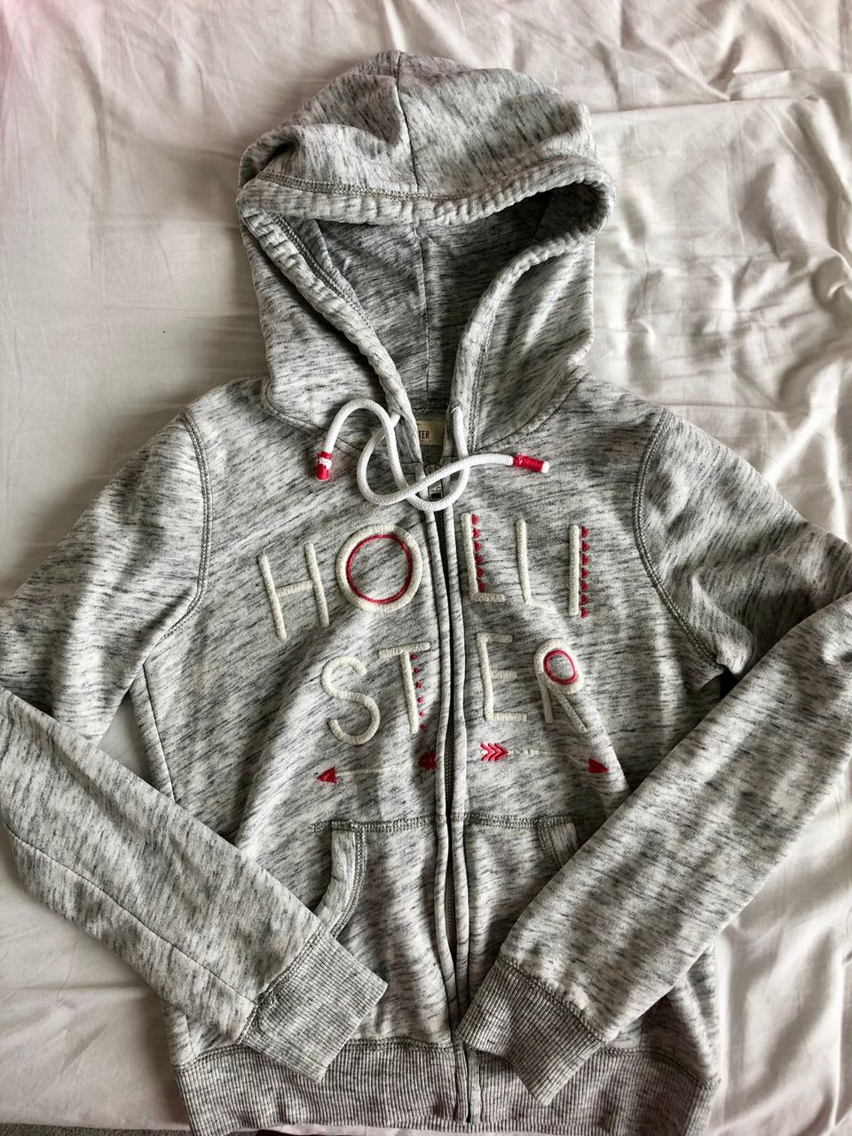 Hollister harmaa vetoketjullinen huppari XS