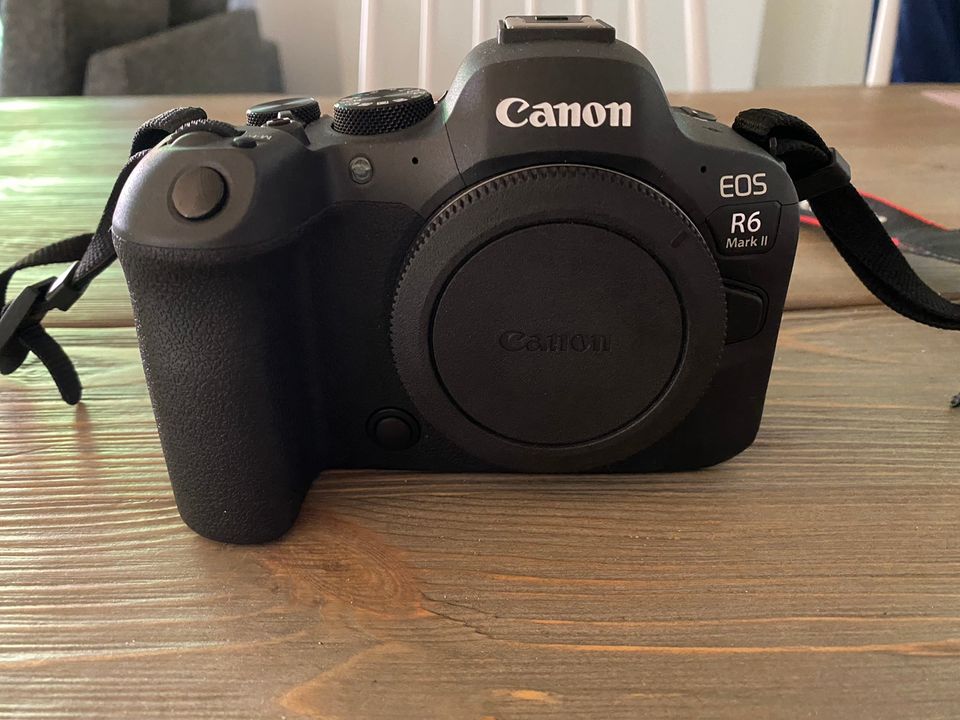 Canon R6 MARK II