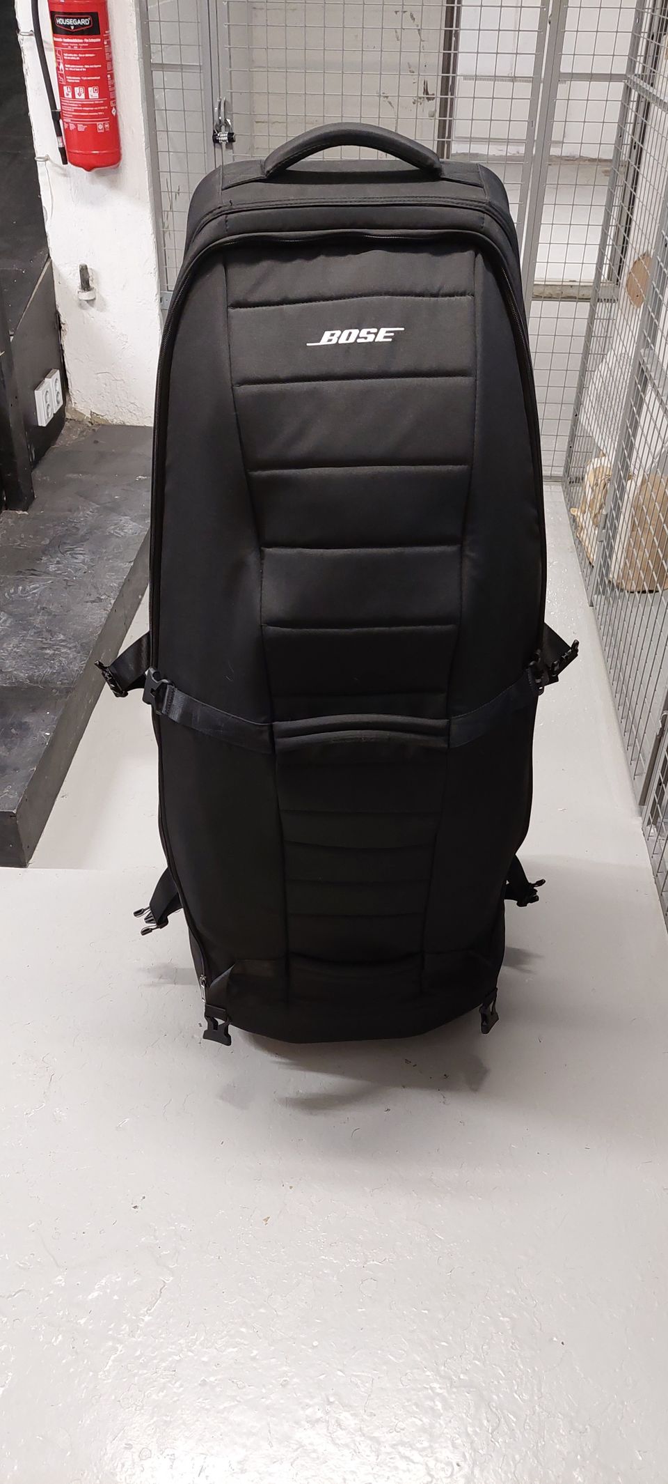 Bose L1 Pro 16 system roller bag (VIDEOESITTELY)