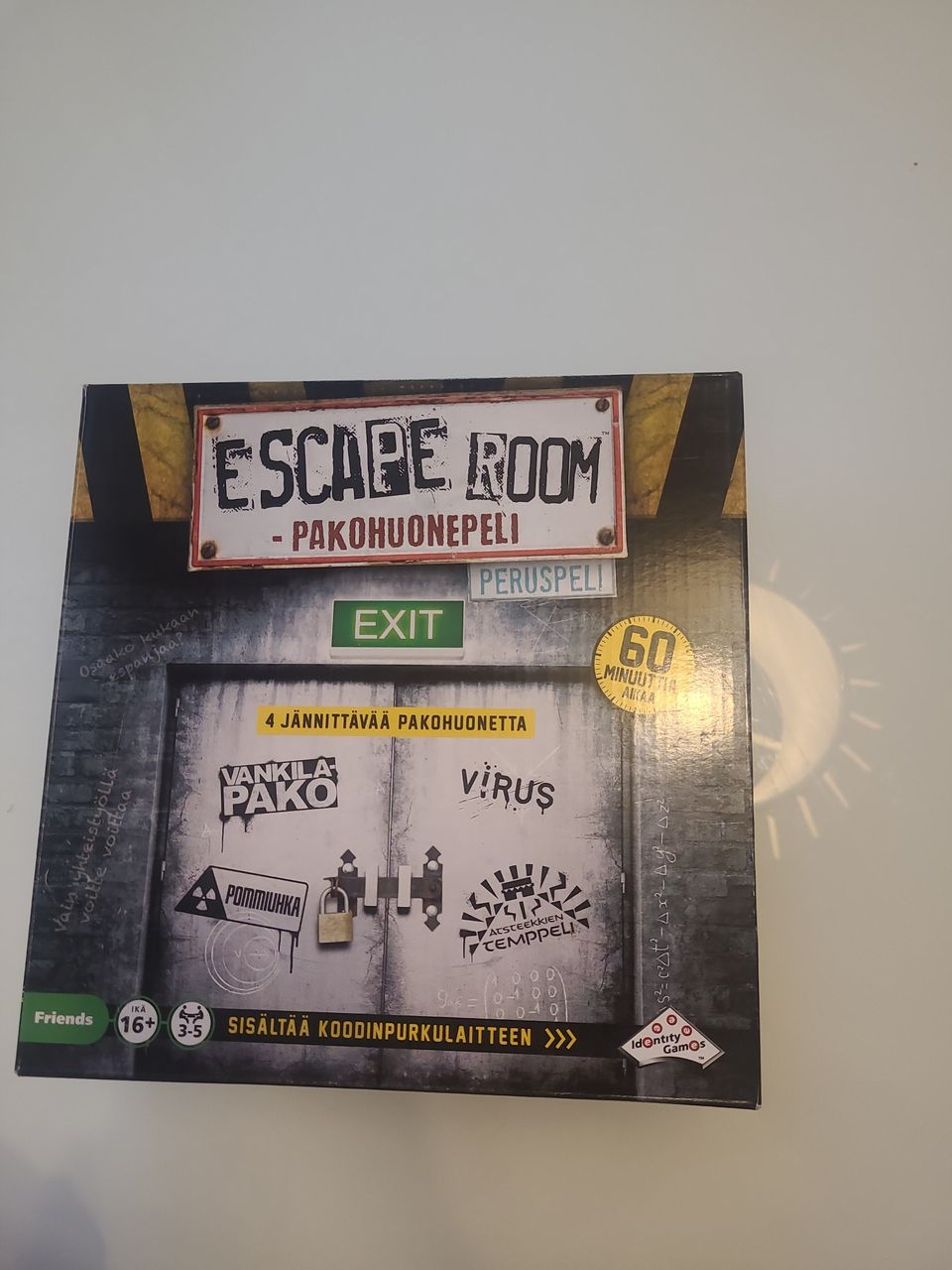 Escape Room lautapeli