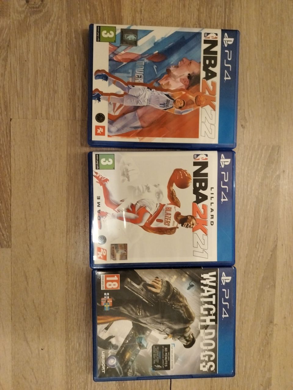 PS4 pelejä