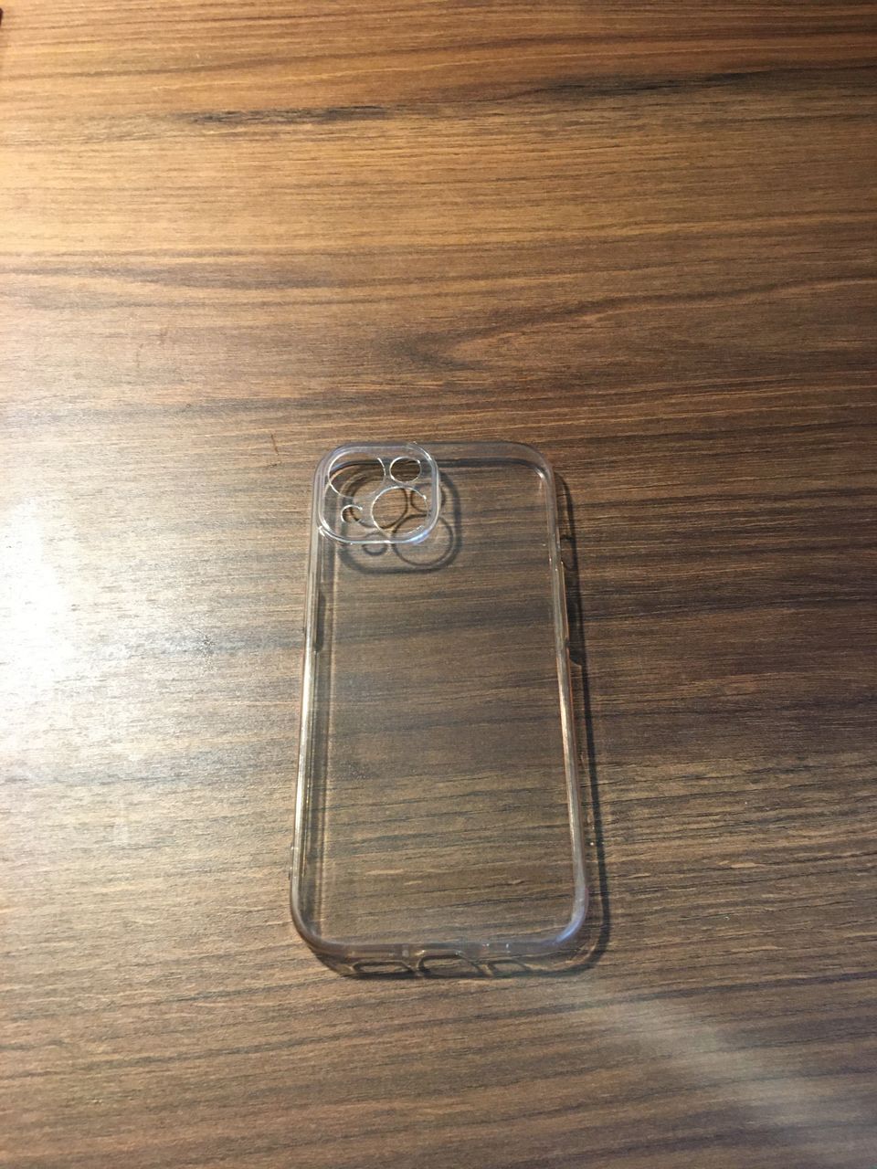 iPhone 15 kuoret (läpinäkyvät)